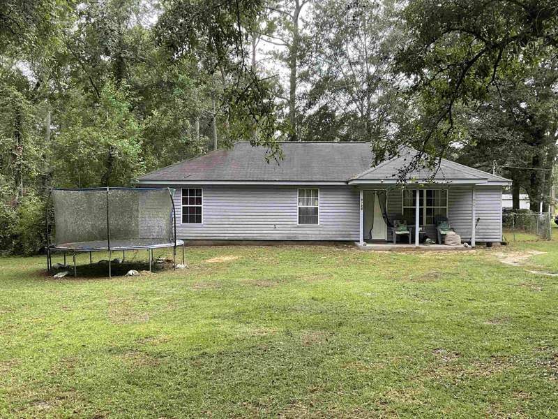 3 bedroom Detached at 8728 Flicker Road, Myrtlewood, Tallahassee — photo 4