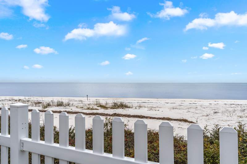 4 bedroom Detached at 1372 Chip Morrison Drive, Penn Point Unit 6, Alligator Point — photo 2