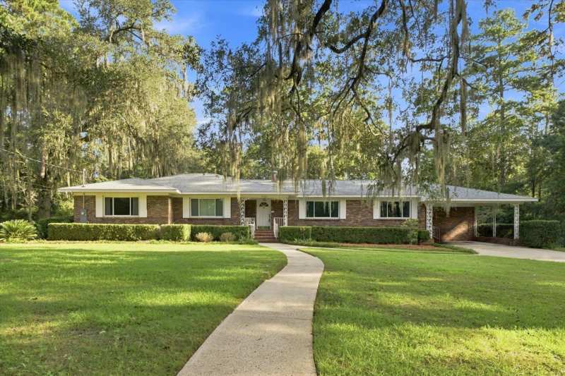 4 bedroom Detached at 2010 Olivia Drive, Glenwood Estates, Tallahassee — photo 1