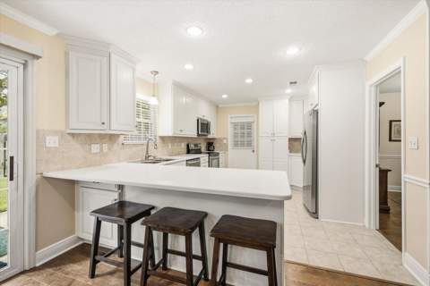 2293 Hampshire Way, Tallahassee FL - photo 23 of 52