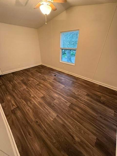 3 bedroom ManufacturedHome at 1427 Rita Road, Paradise Village East, Tallahassee — photo 5