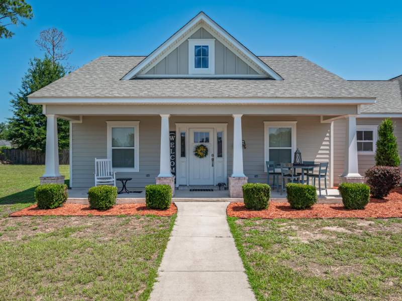 3 bedroom Detached at 28 Conifer Court, Magnolia Park, Crawfordville — photo 2