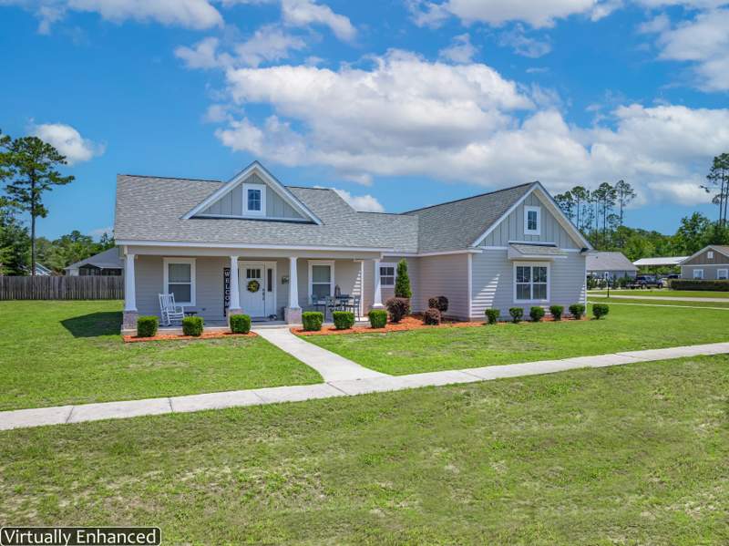 3 bedroom Detached at 28 Conifer Court, Magnolia Park, Crawfordville — photo 3