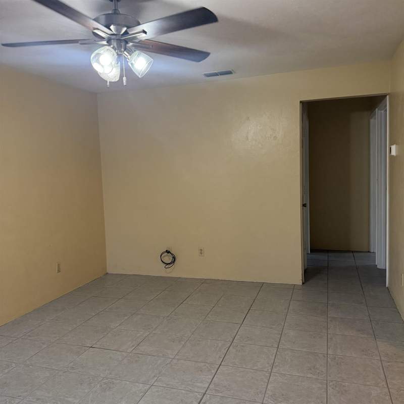 2 bedroom Detached at 28 Pawnee Trail, Wakulla Gardens, Crawfordville — photo 4