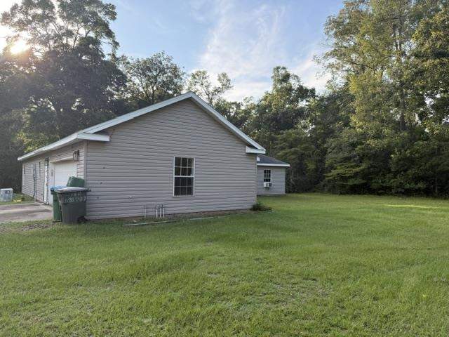 3 bedroom Detached at 130 Blueberry Lane, Summer Wind, Crawfordville — photo 3