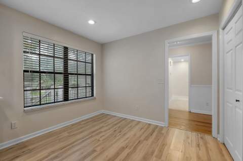 4027 Roscrea Drive, Tallahassee FL - photo 9 of 61