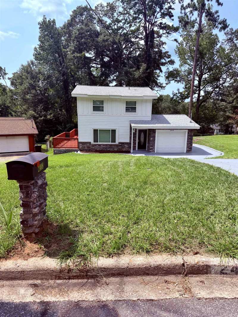 4 bedroom Detached at 2408 Ionic Court, Replat Of Astoria Park Unit #5, Tallahassee — photo 1