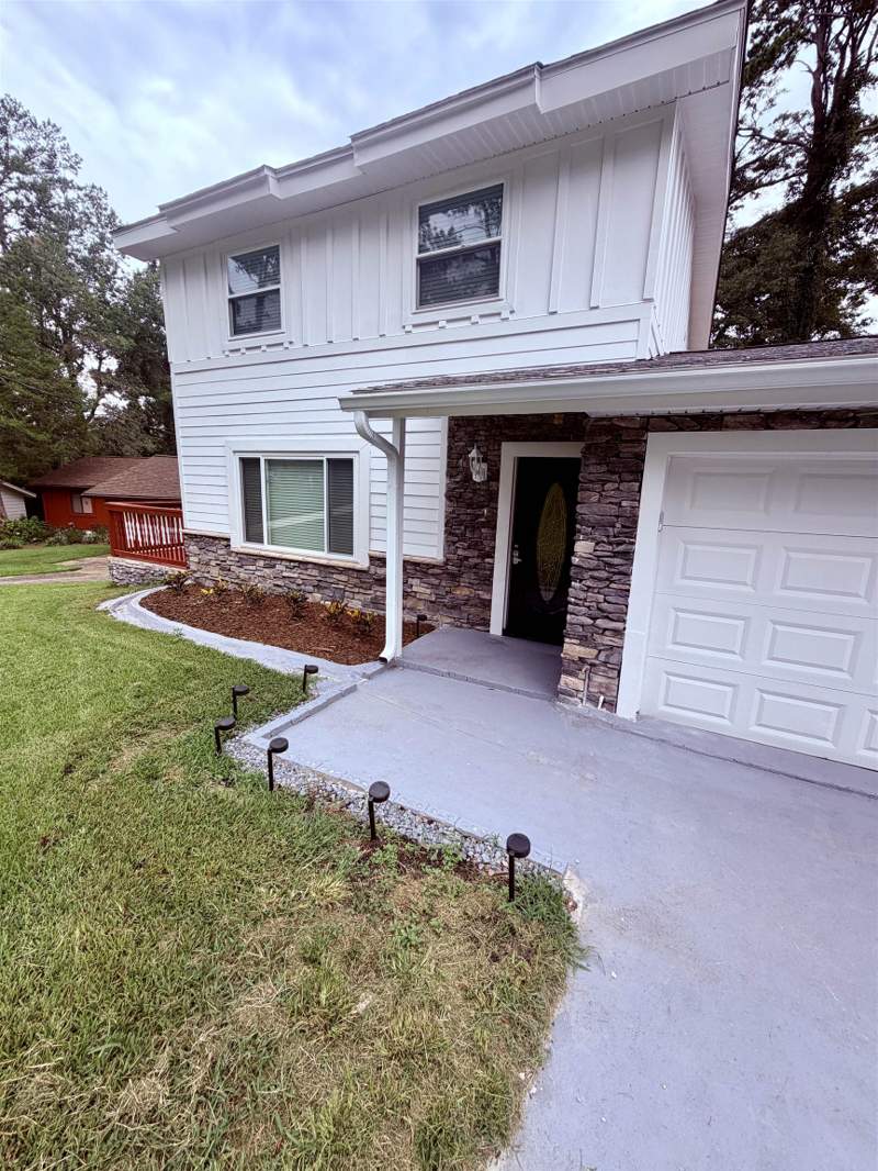 4 bedroom Detached at 2408 Ionic Court, Replat Of Astoria Park Unit #5, Tallahassee — photo 2