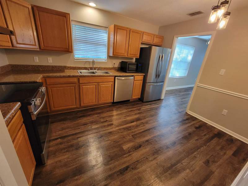 3 bedroom Detached at 1574 Goodwood Drive, Betton Oaks, Tallahassee — photo 3
