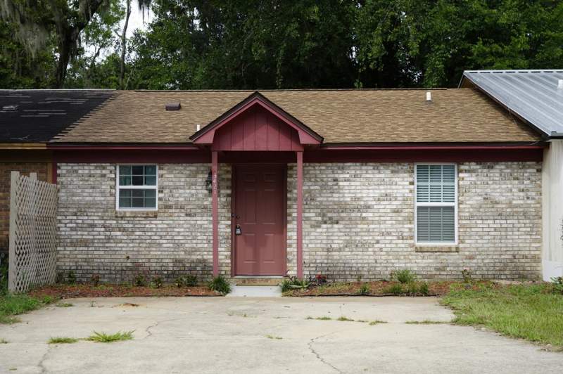 2 bedroom Townhouse at 3421 N. Carnation Court, Pecan Grove Estates Unit N., Tallahassee — photo 2