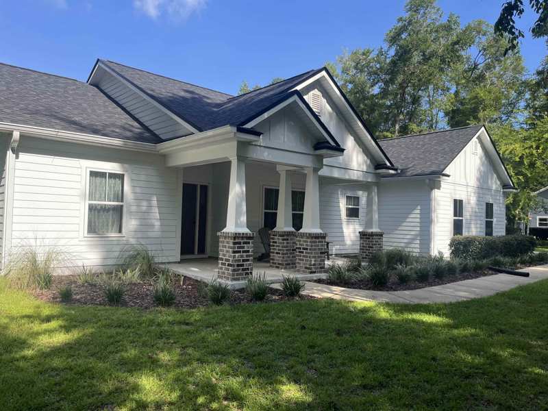 4 bedroom Detached at 10 Apalachee, Hidden Forest, Crawfordville — photo 1