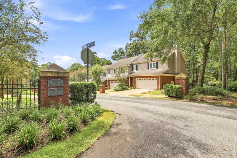 3 bedroom Condominium at 3289 Gramercy Place, Gramercy Place Condo, Tallahassee — photo 2