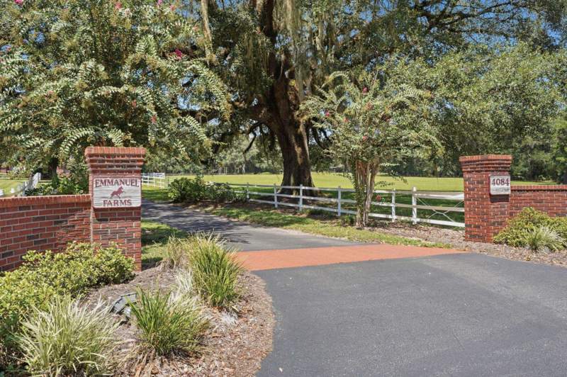 5 bedroom Detached at 4084 Fairhill Way, Chemonie Trace, Tallahassee — photo 3