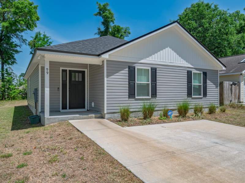 3 bedroom Detached at 99 Blackfoot Road, Wakulla Gardens, Crawfordville — photo 2