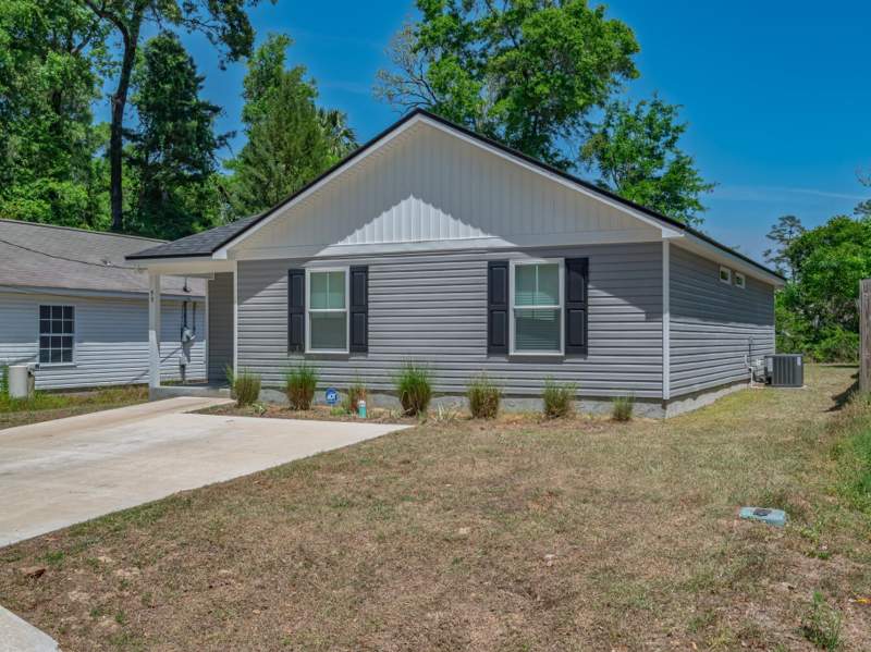 3 bedroom Detached at 99 Blackfoot Road, Wakulla Gardens, Crawfordville — photo 4