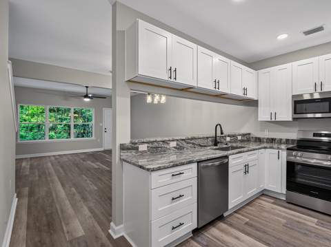 1320 Hendrix Road, Tallahassee FL - photo 7 of 46