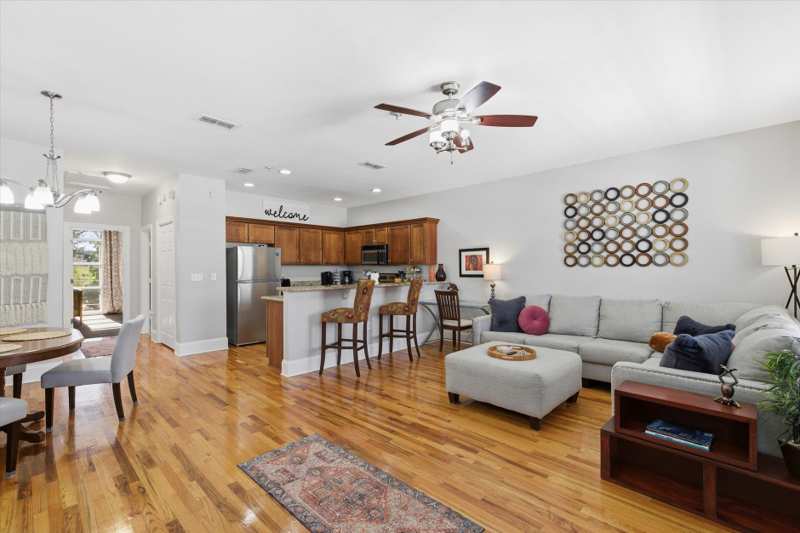 1 bedroom Condominium at 415 St Francis Street, Cloisters of All Saints, Tallahassee — photo 1