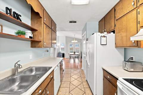 1512 Bent Willow Drive, Tallahassee FL - photo 17 of 34