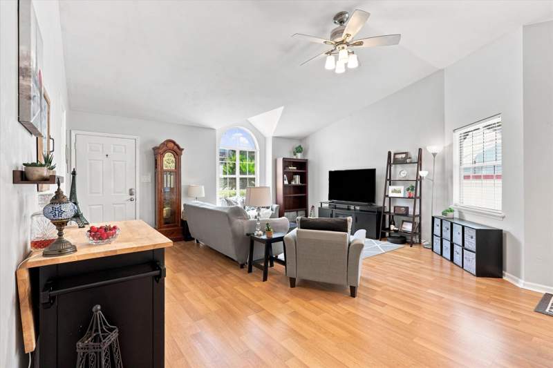 3 bedroom Detached at 1512 Bent Willow Drive, Timber Lake Replat, Tallahassee — photo 5