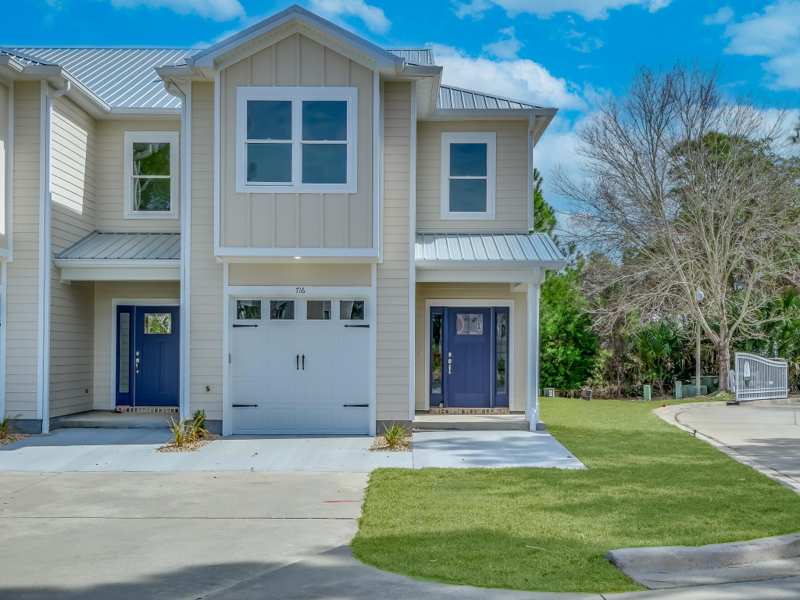 2 bedroom Townhouse at 716 Eagles Way, St James Bay, Carrabelle — photo 1