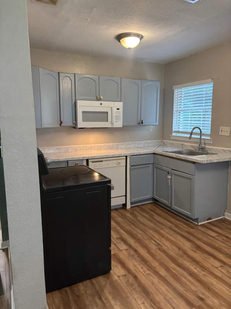 2 bedroom Detached at 509 Yaeger Street, Golf Drive Manor, Tallahassee — photo 4
