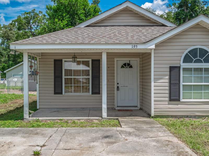 2 bedroom Detached at 195 Broken Bow Trail, Wakulla Gardens, Crawfordville — photo 2