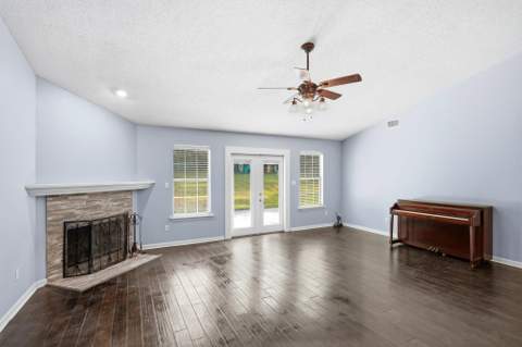 2037 Dyrehaven Drive, Tallahassee FL - photo 7 of 39