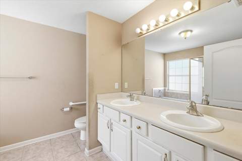 1016 Landings Loop, Tallahassee FL - photo 16 of 33