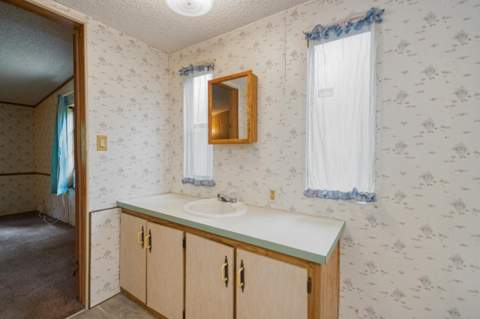 1628 Silver Lake Road, Tallahassee FL - photo 22 of 47