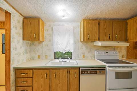 1628 Silver Lake Road, Tallahassee FL - photo 23 of 47