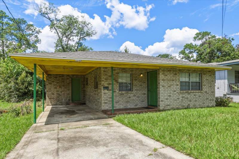 3 bedroom Detached at 1126 Gibbs Drive, Acme Gardens, Tallahassee — photo 5