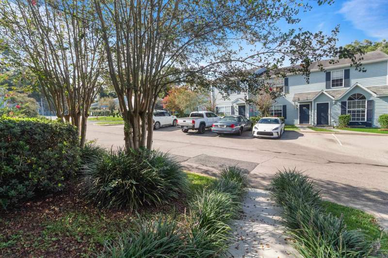 2 bedroom Townhouse at 2205 Timberwood Circle, Timbers The, Tallahassee — photo 4