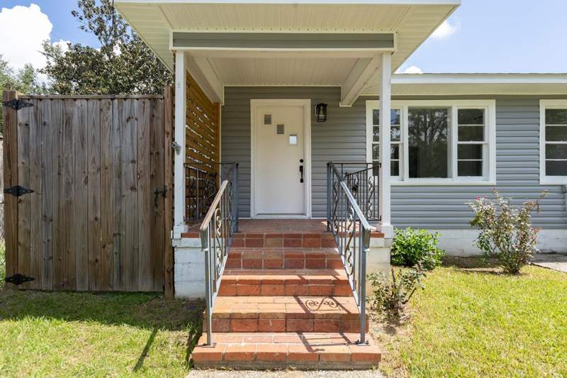3 bedroom Detached at 2026 Desiree Court, West Court, Tallahassee — photo 2