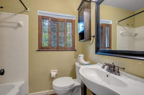3822 Roswell Drive, Tallahassee FL - photo 14 of 23