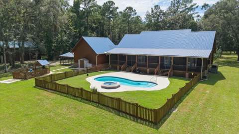 883 Hunters Trace, Crawfordville FL - photo 12 of 70