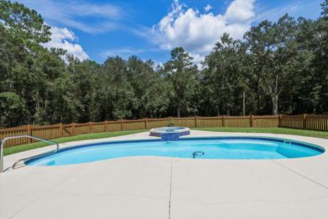 883 Hunters Trace, Crawfordville FL - photo 13 of 70