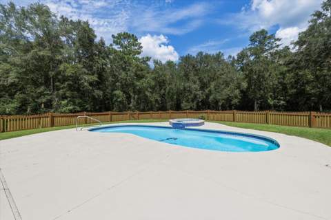883 Hunters Trace, Crawfordville FL - photo 16 of 70