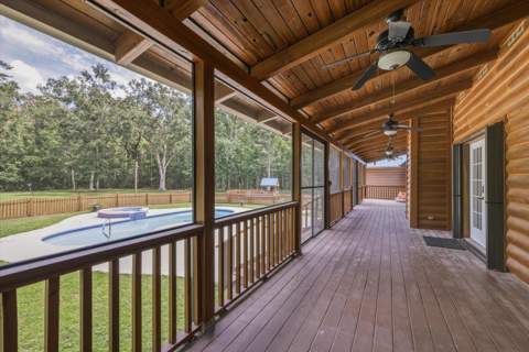883 Hunters Trace, Crawfordville FL - photo 9 of 70
