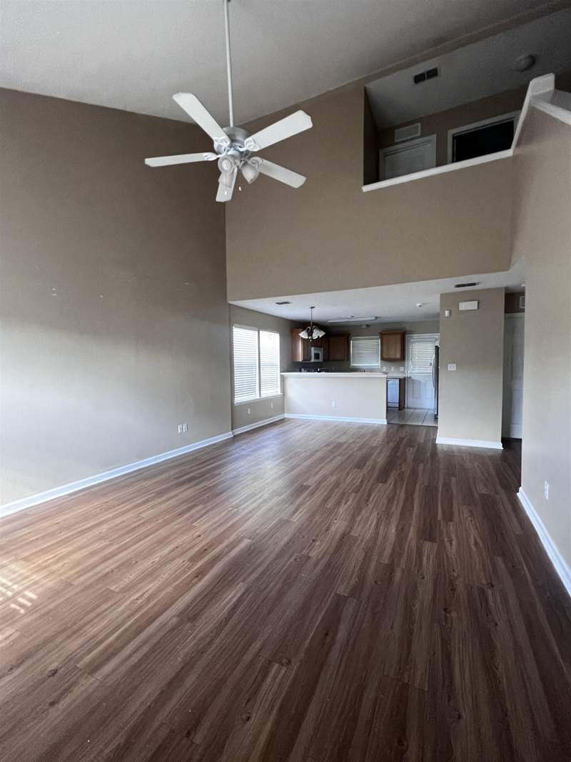 3 bedroom Townhouse at 1833 Nena Hills Drive, Wolf Creek, Tallahassee — photo 2