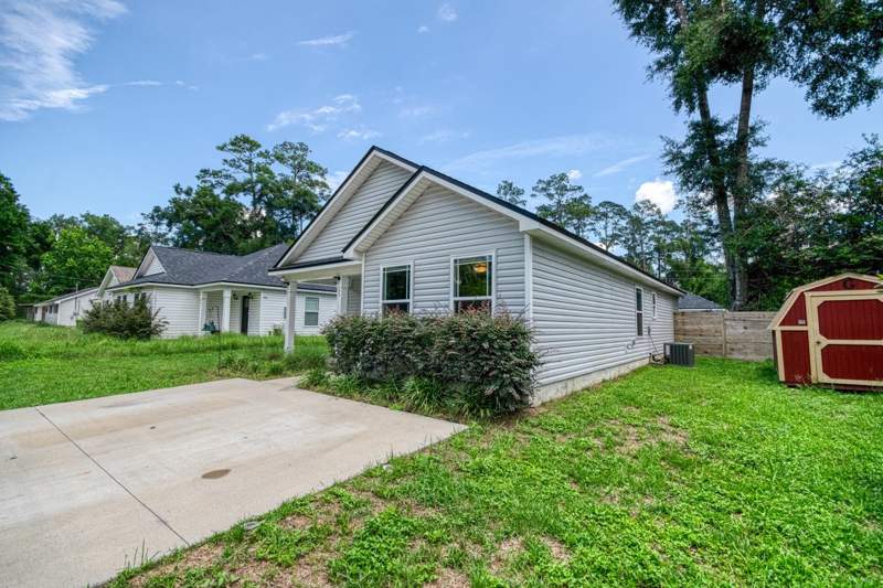 3 bedroom Detached at 55 Chickat Trail, Wakulla Gardens, Crawfordville — photo 3