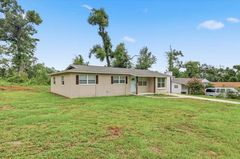 3 bedroom Detached at 2518 McElroy Street, Mabry Manor, Tallahassee — photo 2