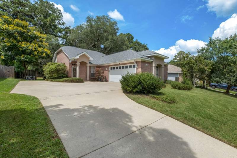 3 bedroom Detached at 4845 Lake Park Drive, Piney Z, Tallahassee — photo 2