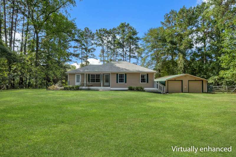 3 bedroom Detached at 796 Springbrook Road, Springbrook, Havana — photo 1