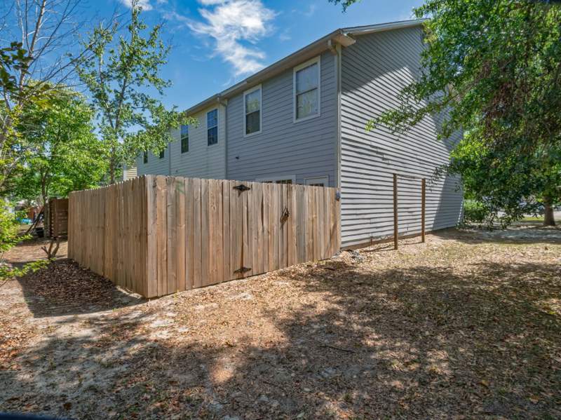 2 bedroom Townhouse at 30 Old Courthouse Way, Old Courthouse Square, Other — photo 5