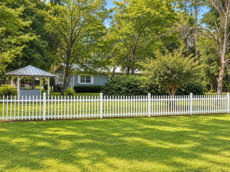 3 bedroom ManufacturedHome at 108 Harry Morrison Road, Evergreen Acres Ut 1, Crawfordville — photo 4