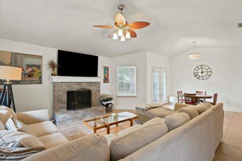 4545 Wesley Drive, Tallahassee FL - photo 8 of 49