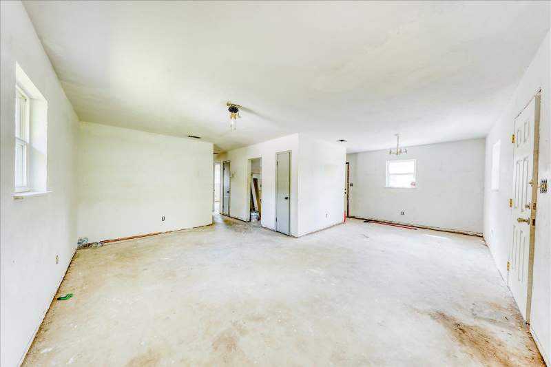 2 bedroom Detached at 1203 Harlem Street, Griffin Col Heights, Tallahassee — photo 2