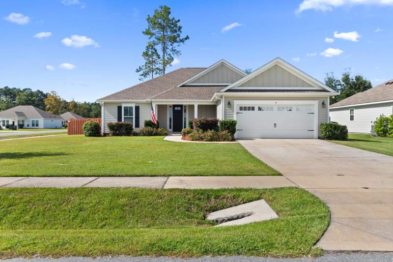 4 bedroom Detached at 4 London Circle, Chadwick Estates, Crawfordville — photo 1