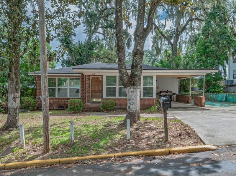 4 bedroom Detached at 1525 S Carrie Pittman Meek Street, Morrill Heights, Tallahassee — photo 2