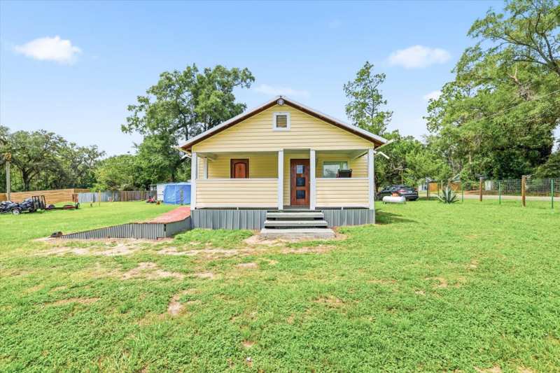 2 bedroom Detached at 5002 West Place, Yons Lakeside Estates, Tallahassee — photo 1